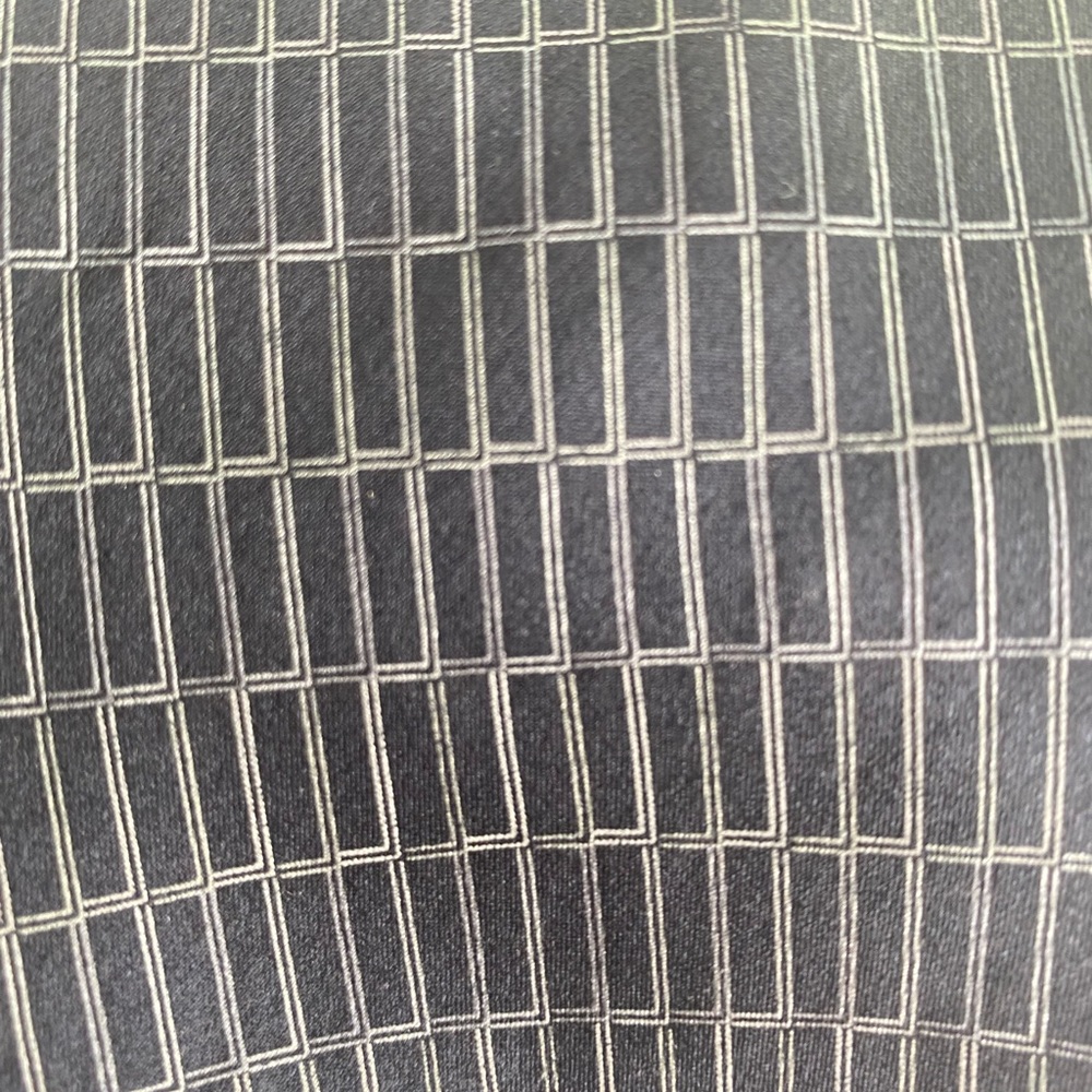 100% Silk Tie Mens DKNY black white boxes